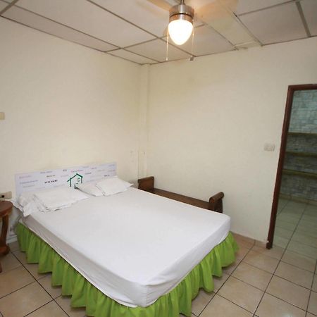 Hostal Casa Verde Санта-Ана Экстерьер фото
